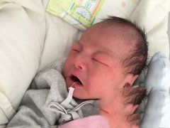 年轻夫妇染色体异常试管得子